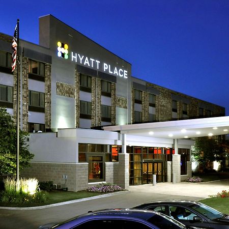 Hyatt Place Milwaukee Airport Exterior photo